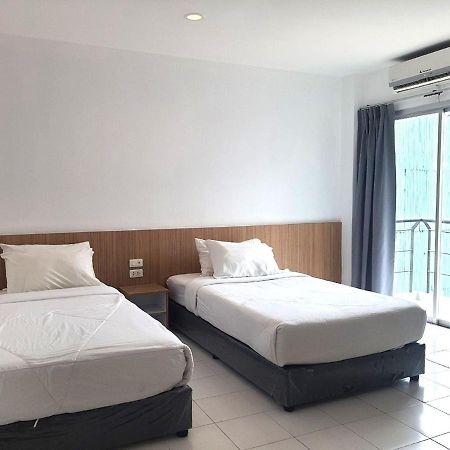 Patong Bay Inn Extérieur photo