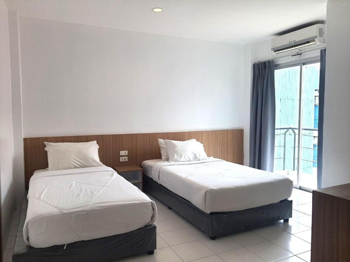 Patong Bay Inn Extérieur photo