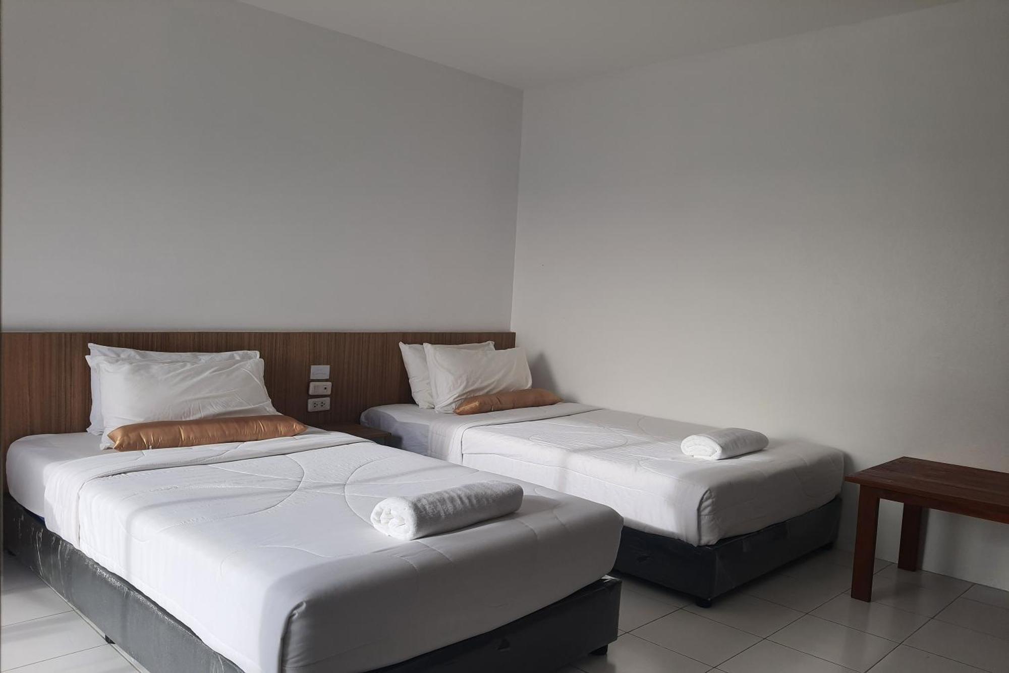 Patong Bay Inn Extérieur photo